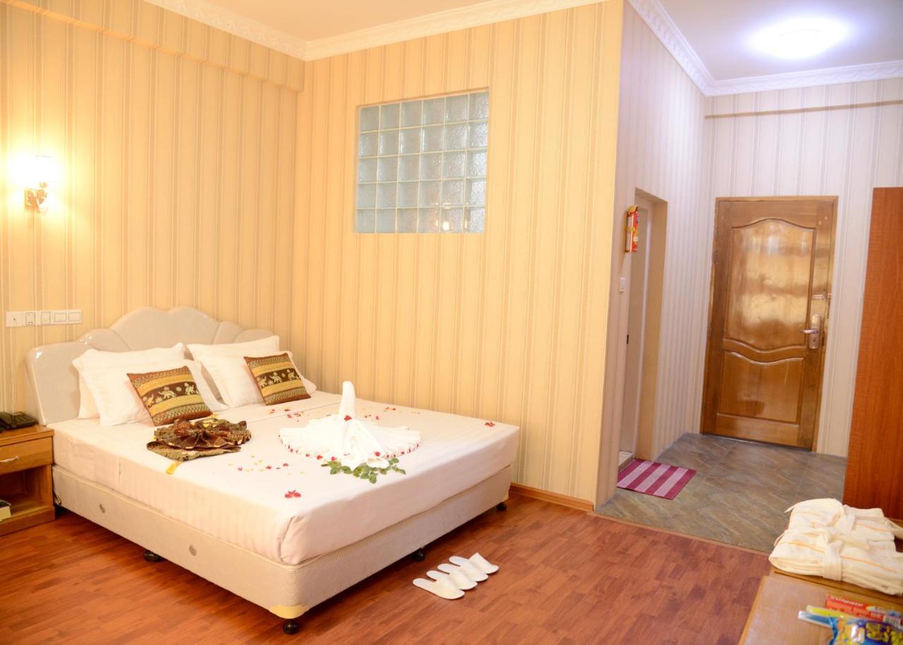 Royal Naung Yoe Hotel Мандалай Экстерьер фото