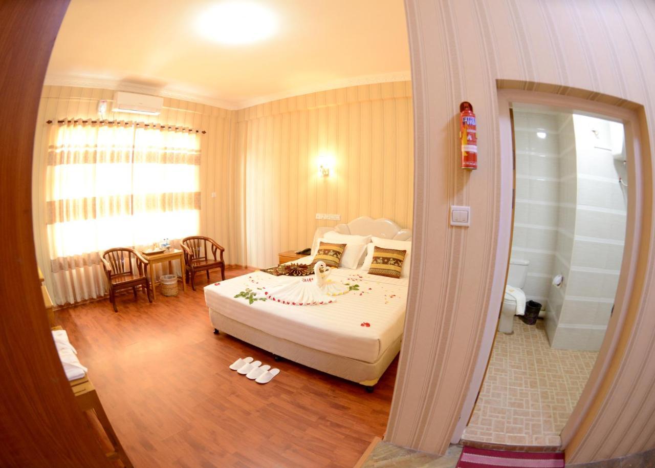 Royal Naung Yoe Hotel Мандалай Экстерьер фото