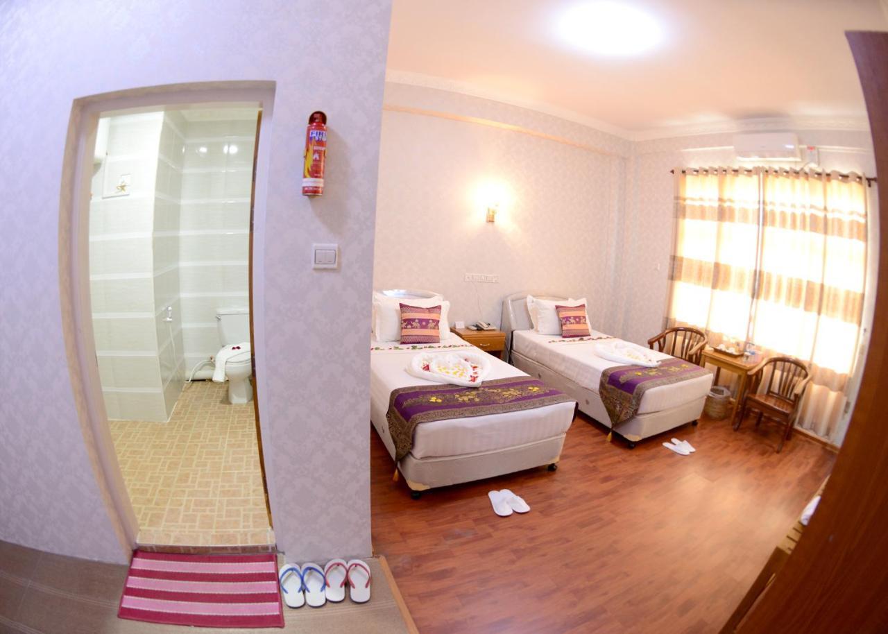 Royal Naung Yoe Hotel Мандалай Экстерьер фото